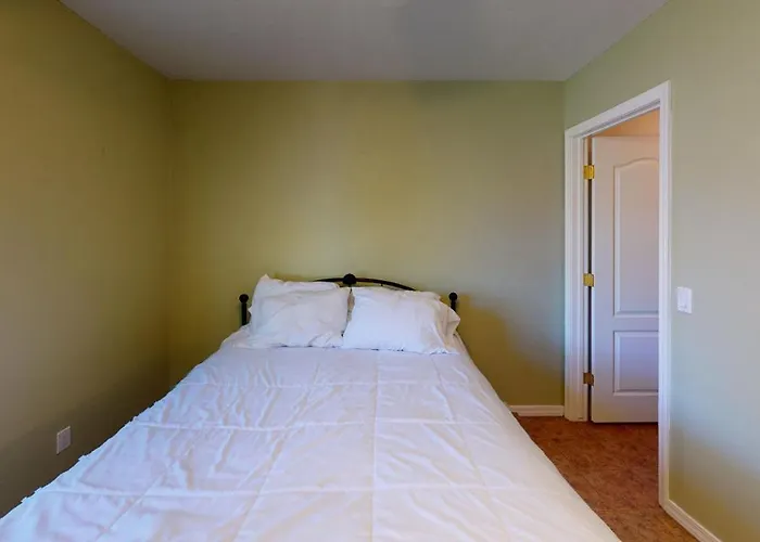 Take The Lake Az Playground Is Of The London Bridge No Bad Days In Lake Havasu Vacation Destination Guest house